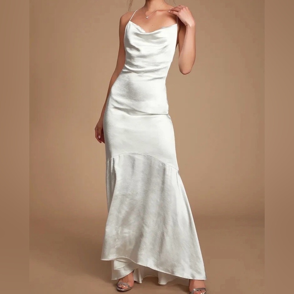 💎ELLIATT $190 Aisle Satin Gown – White – Size Small – NWT💎